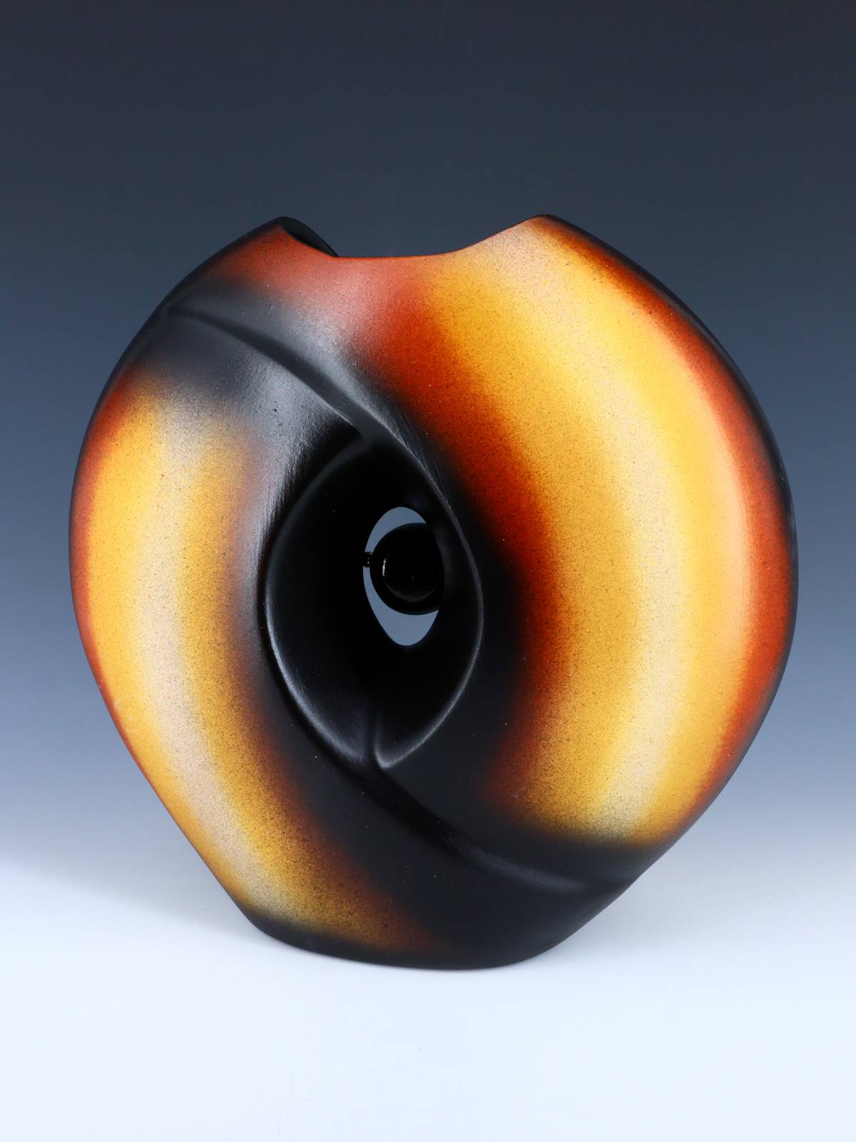 Acoma Pueblo Etched Kokopelli Pillow Pot - PuebloDirect.com