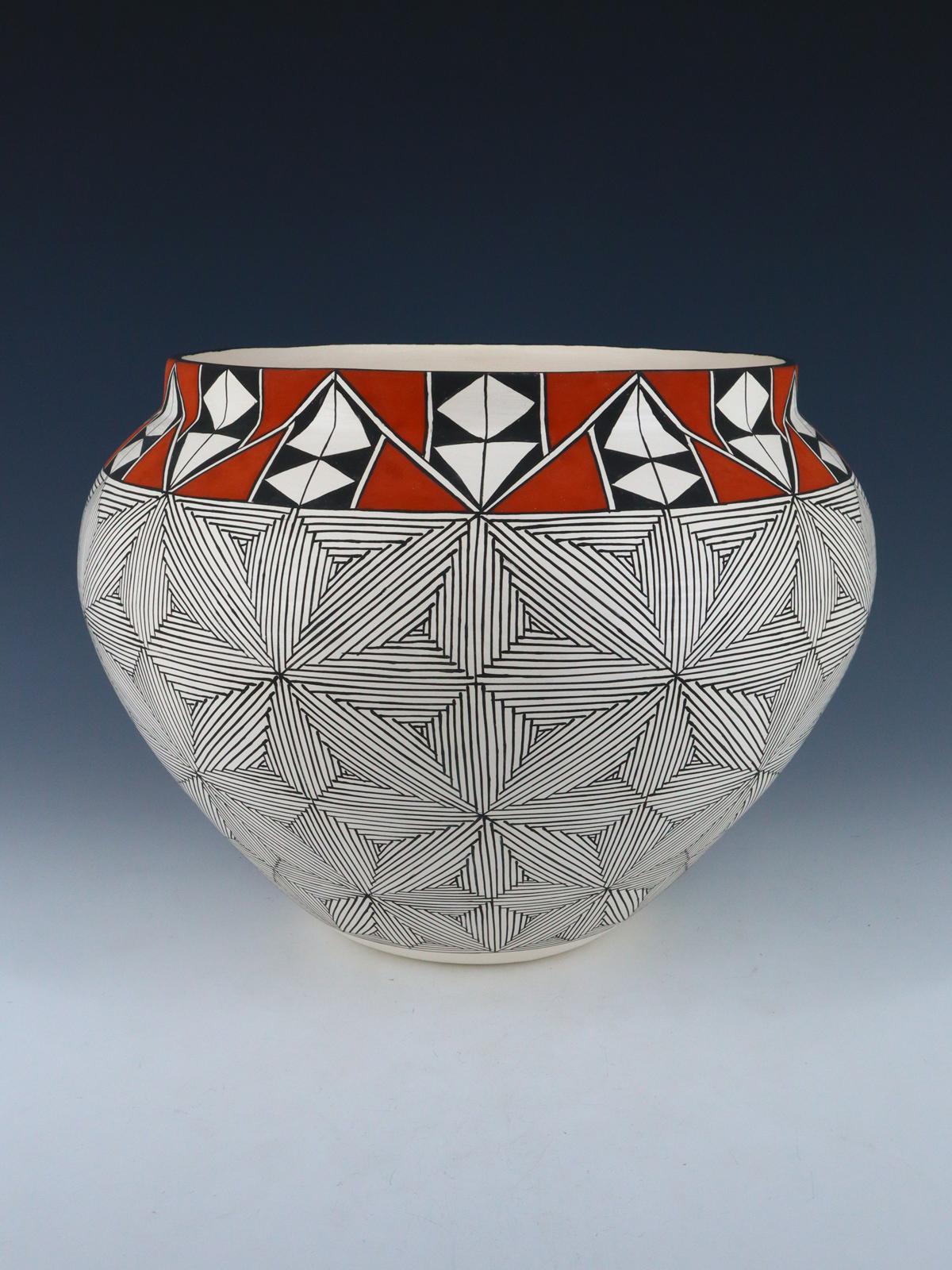 Acoma Pueblo Fine Line Design Pottery Vase - PuebloDirect.com