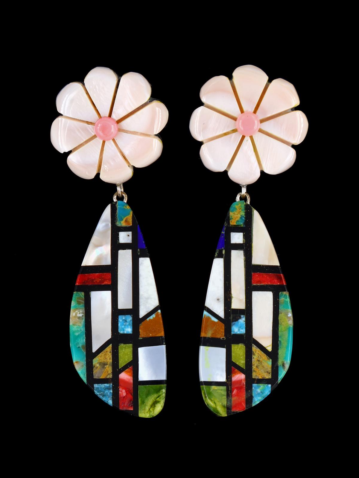 Pendientes colgantes con mosaico y poste con incrustaciones de Santo Domingo