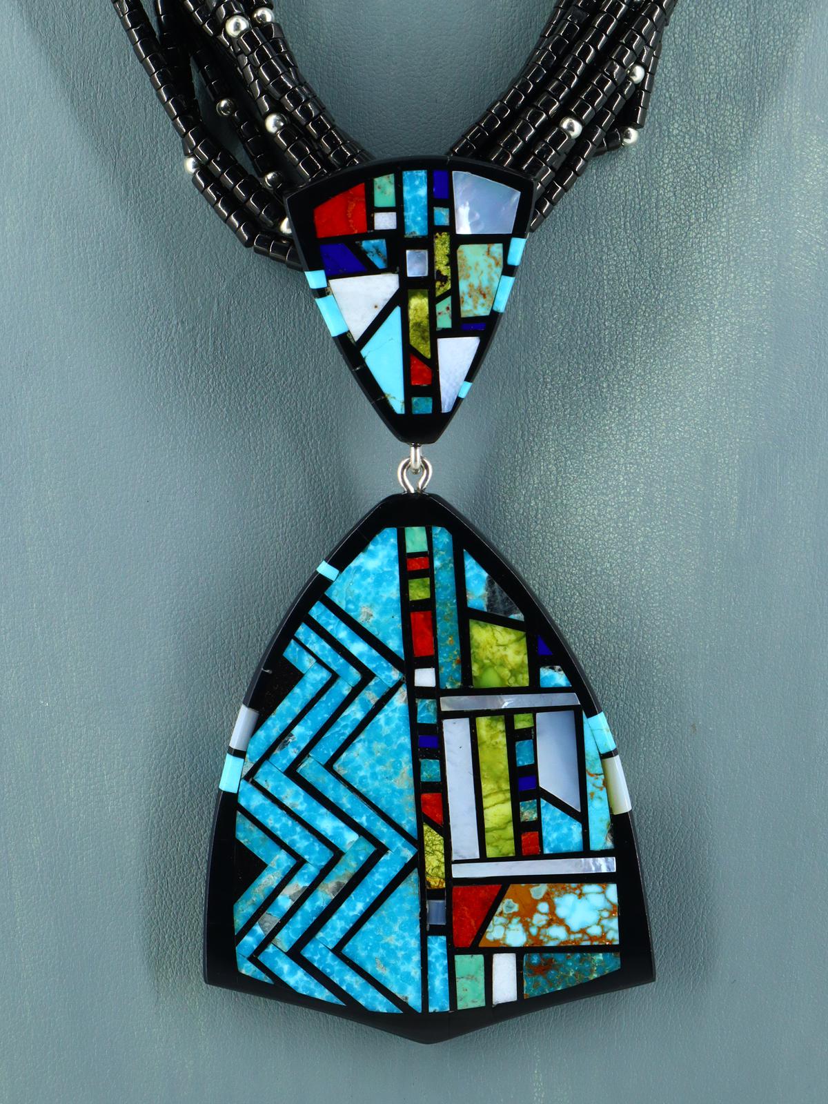 Collar turquesa con incrustaciones de mosaico de Santo Domingo nativo americano