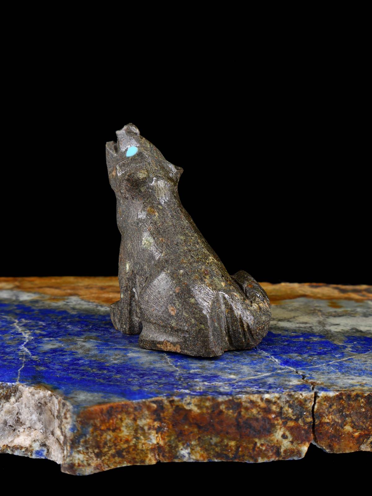 Marble Coyote Zuni Fetish - PuebloDirect.com