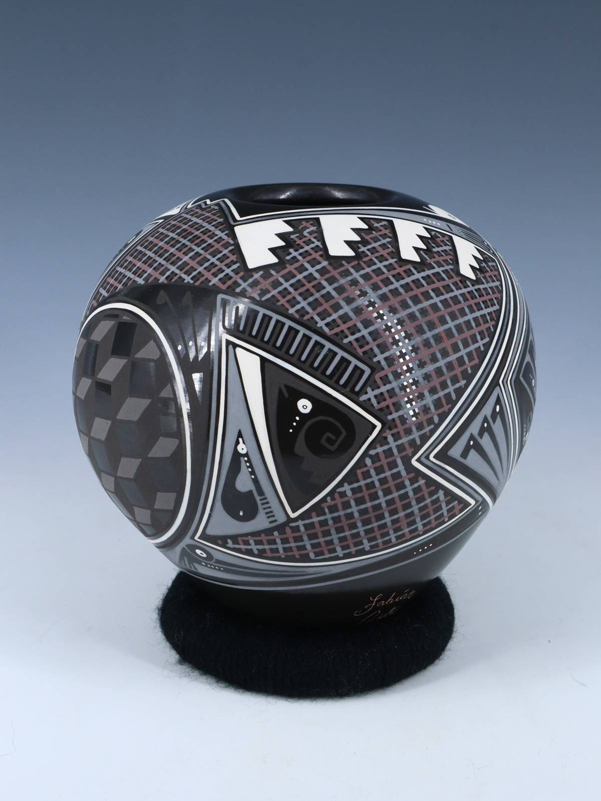 Mata Ortiz Hand Coiled and Painted Paquime Pottery