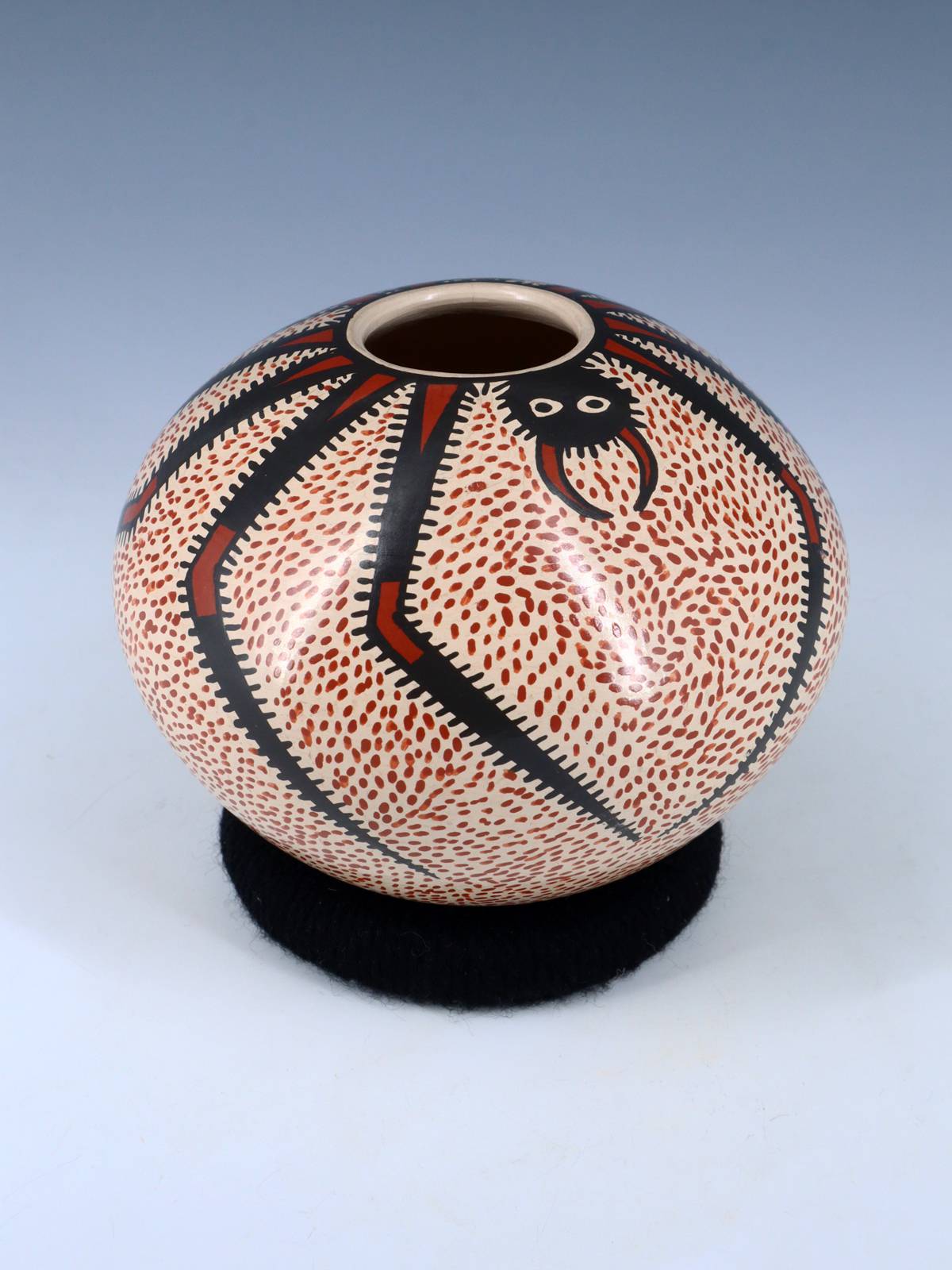 Pot de graines d'araignée en poterie Mata Ortiz Paquime