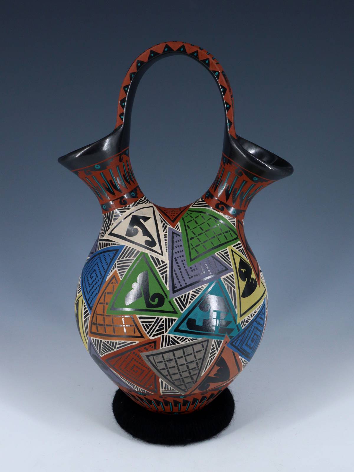 Mata Ortiz Hand Coiled and Painted Wedding Vase - PuebloDirect.com