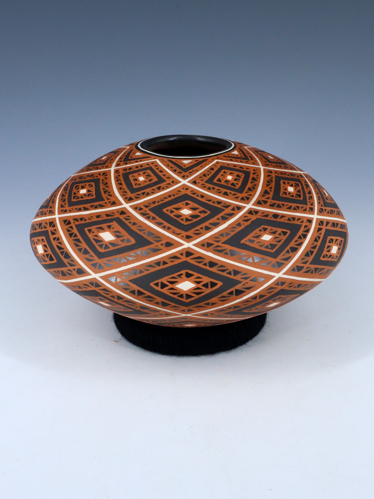 Mata Ortiz Hand Made Geometric Design Pottery - PuebloDirect.com