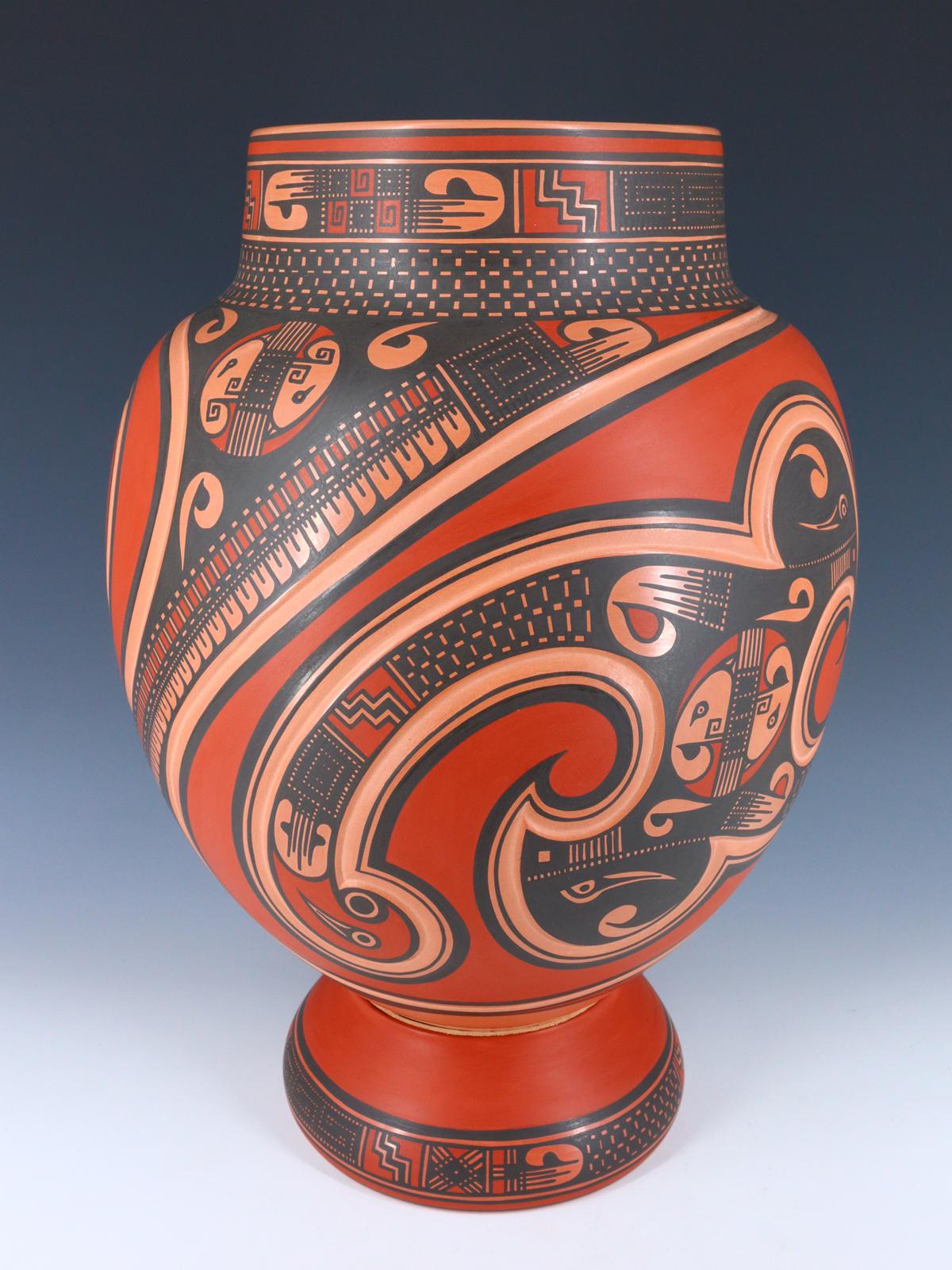 Large Mata Ortiz Hand Coiled Carved Pottery Olla - PuebloDirect.com
