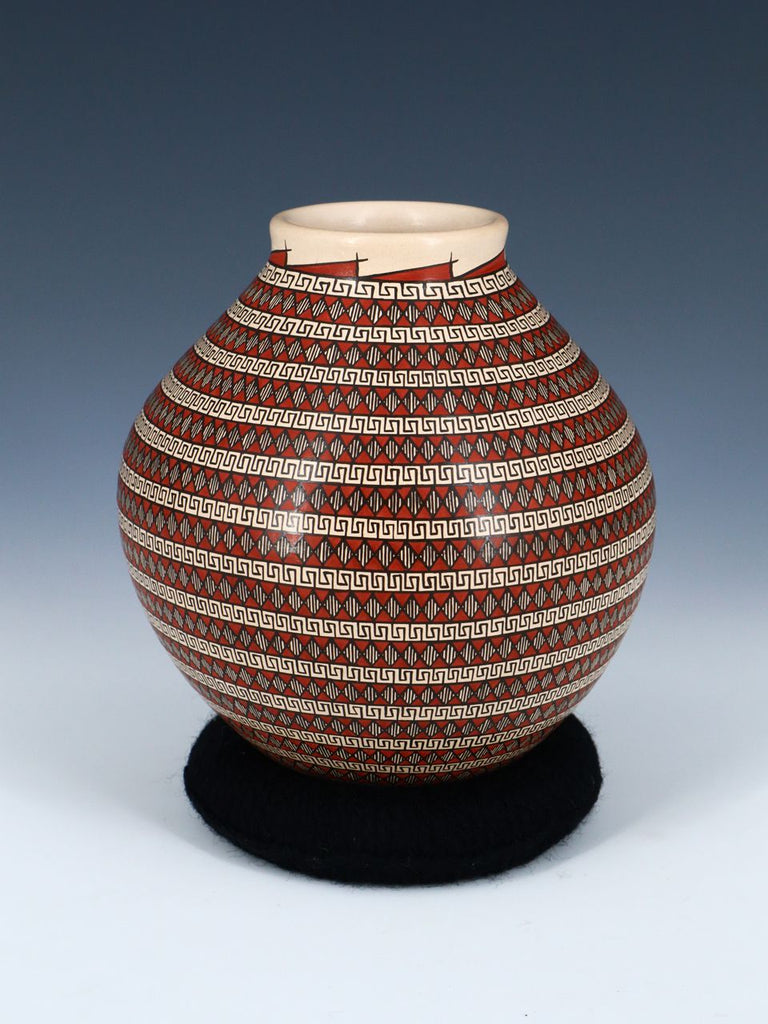 Mata Ortiz Hand Coiled Painted Pottery - PuebloDirect.com
