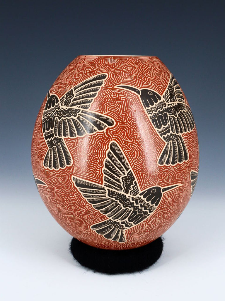 Mata Ortiz Hand Coiled Etched Hummingbird Pottery - PuebloDirect.com