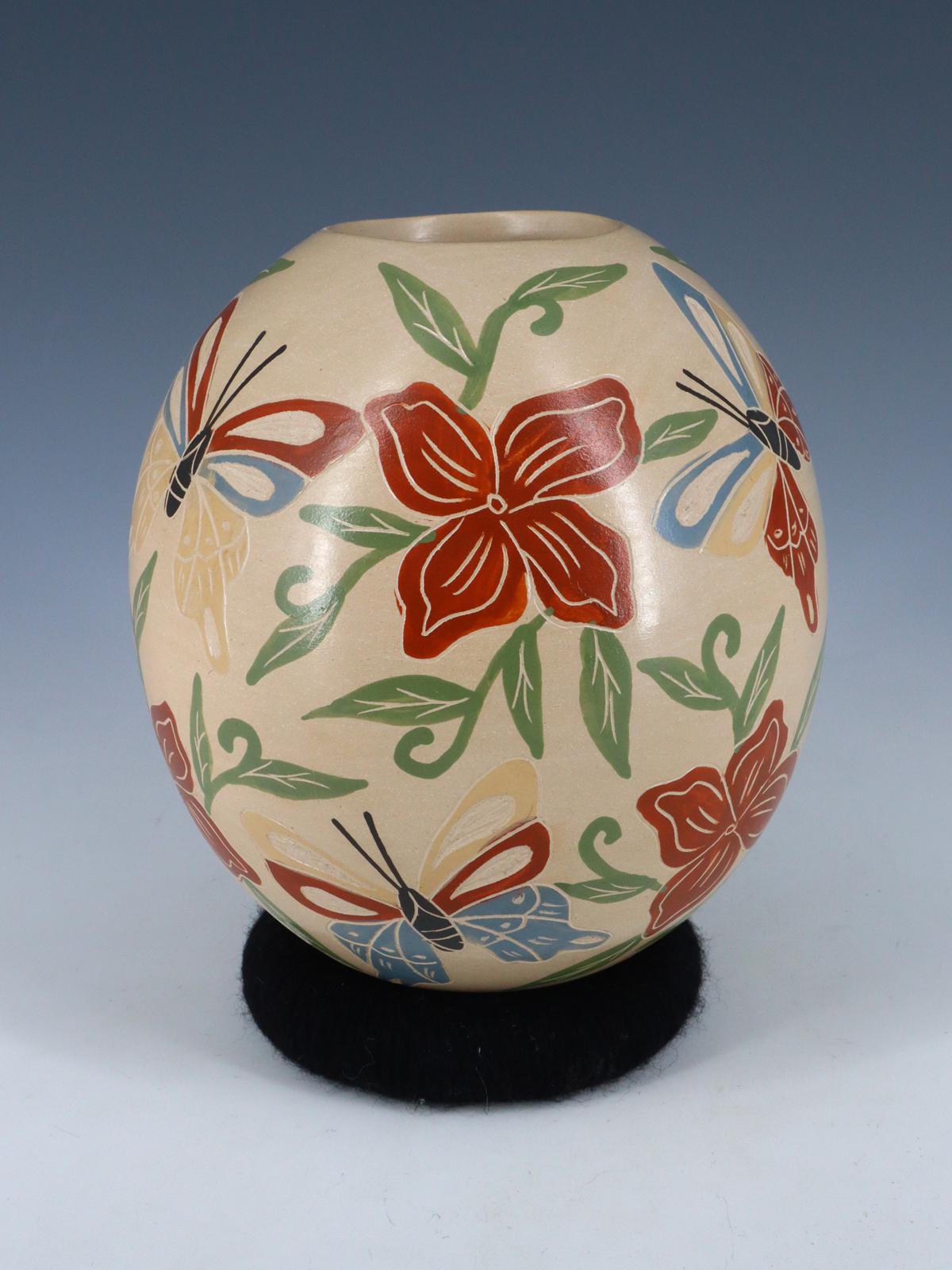 Mata Ortiz Hand Coiled and Etched Butterfly Pottery - PuebloDirect.com