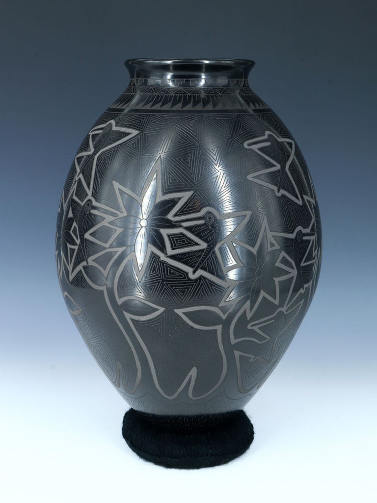 Mata Ortiz Hand Coiled Etched Black Pottery - PuebloDirect.com