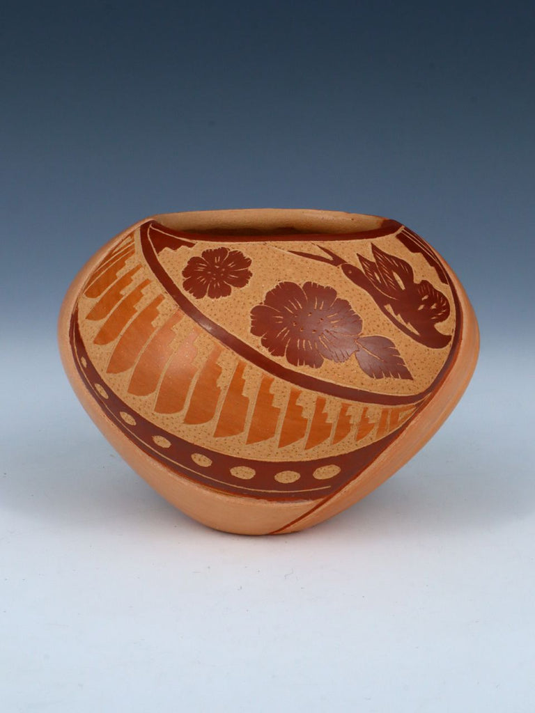 Jemez Pueblo Hand Coiled Etched Pottery - PuebloDirect.com