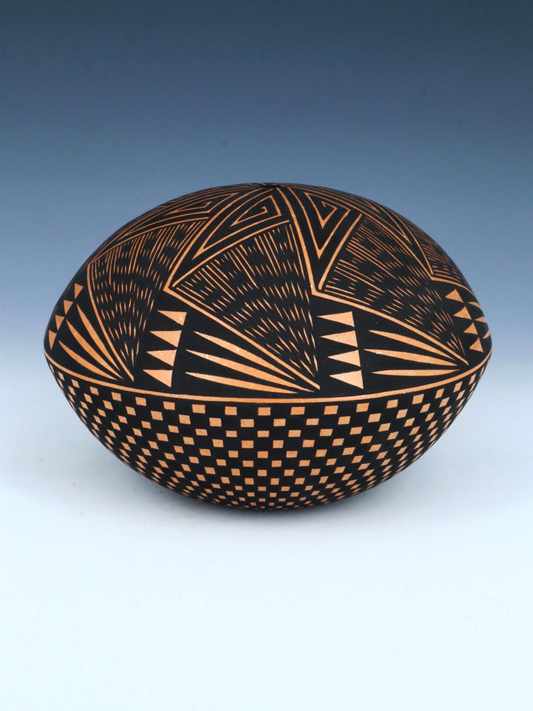 Acoma Pueblo Hand Coiled Pottery Eye Dazzler Seed Pot - PuebloDirect.com
