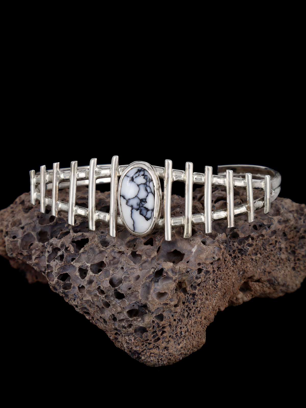 Native American Jewelry White Buffalo Cuff Bracelet