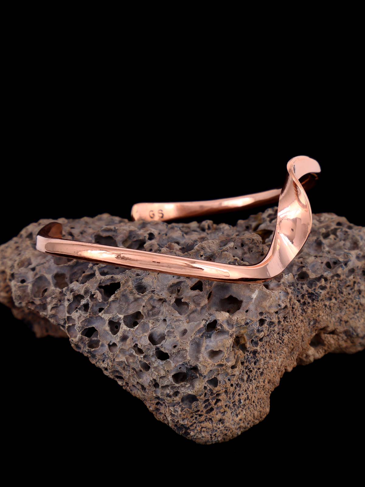 Navajo Copper Wave Bracelet - PuebloDirect.com