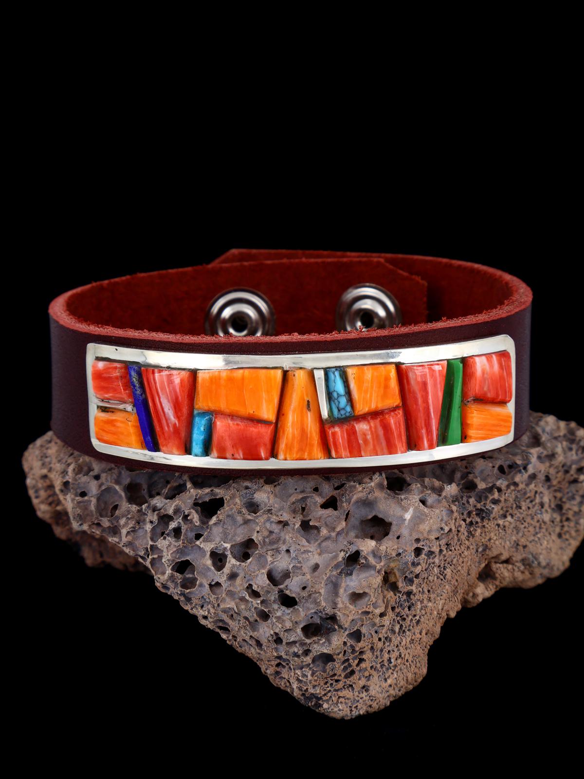 Pulsera de cuero de ostra espinosa y turquesa con incrustaciones de nativos americanos