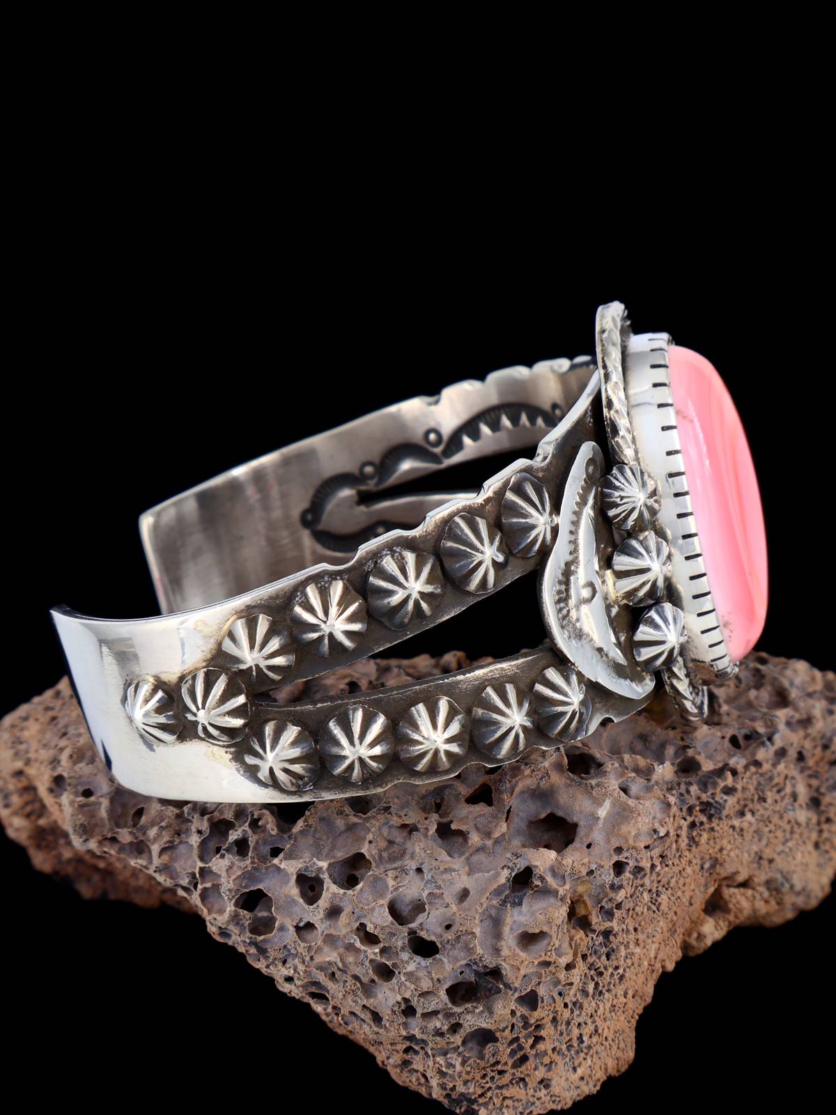 Native American Jewelry Pink Conch Star Shot Cuff Bracelet