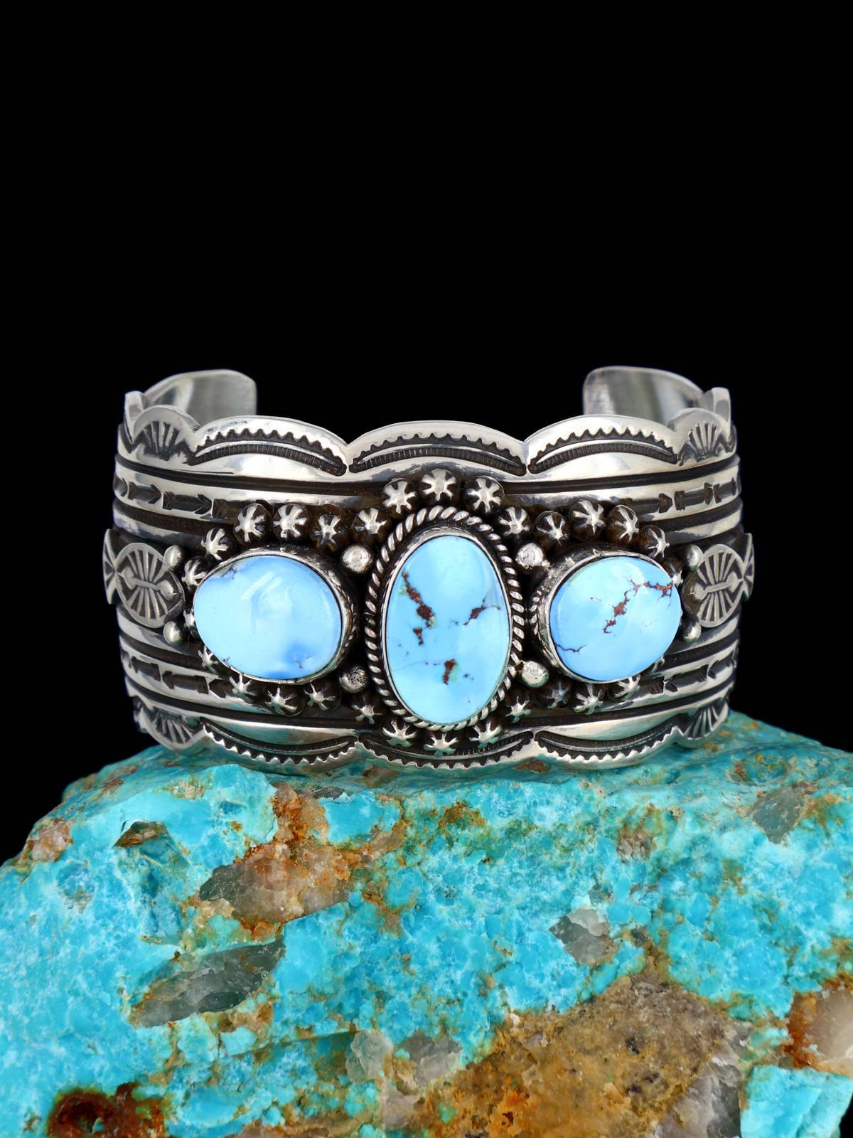 Bracelet manchette amérindien en argent sterling Golden Hill Turquoise