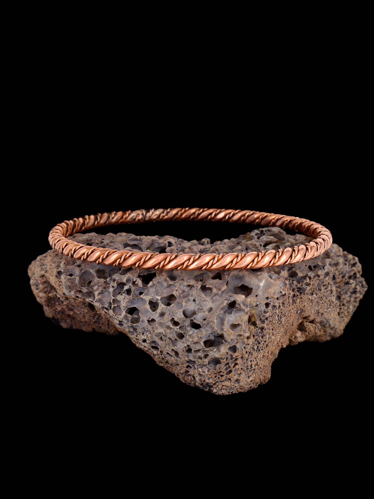 Pulsera de plata de ley con forma de caballo de narrador nativo americano