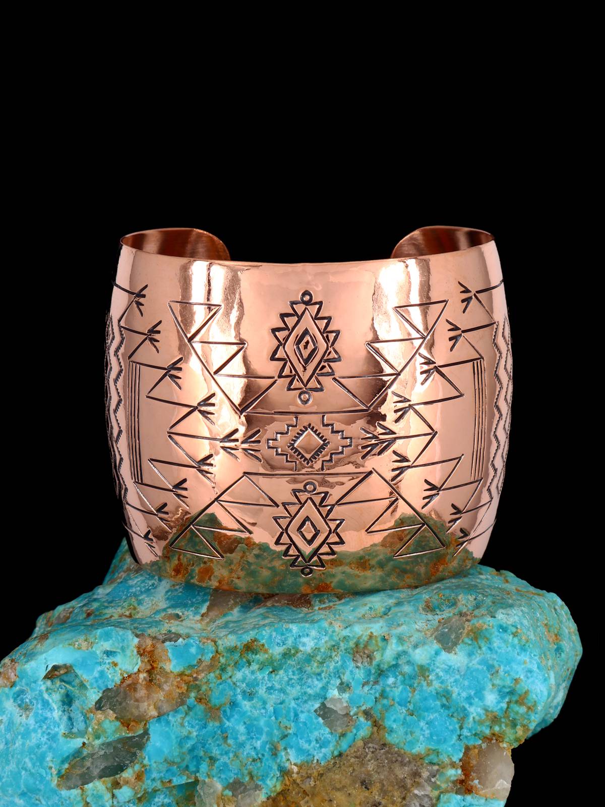 Bracelet manchette conteur Pueblo en argent sterling Navajo