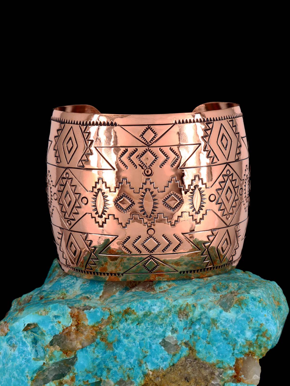 Bracelet manchette conteur Pueblo en argent sterling Navajo