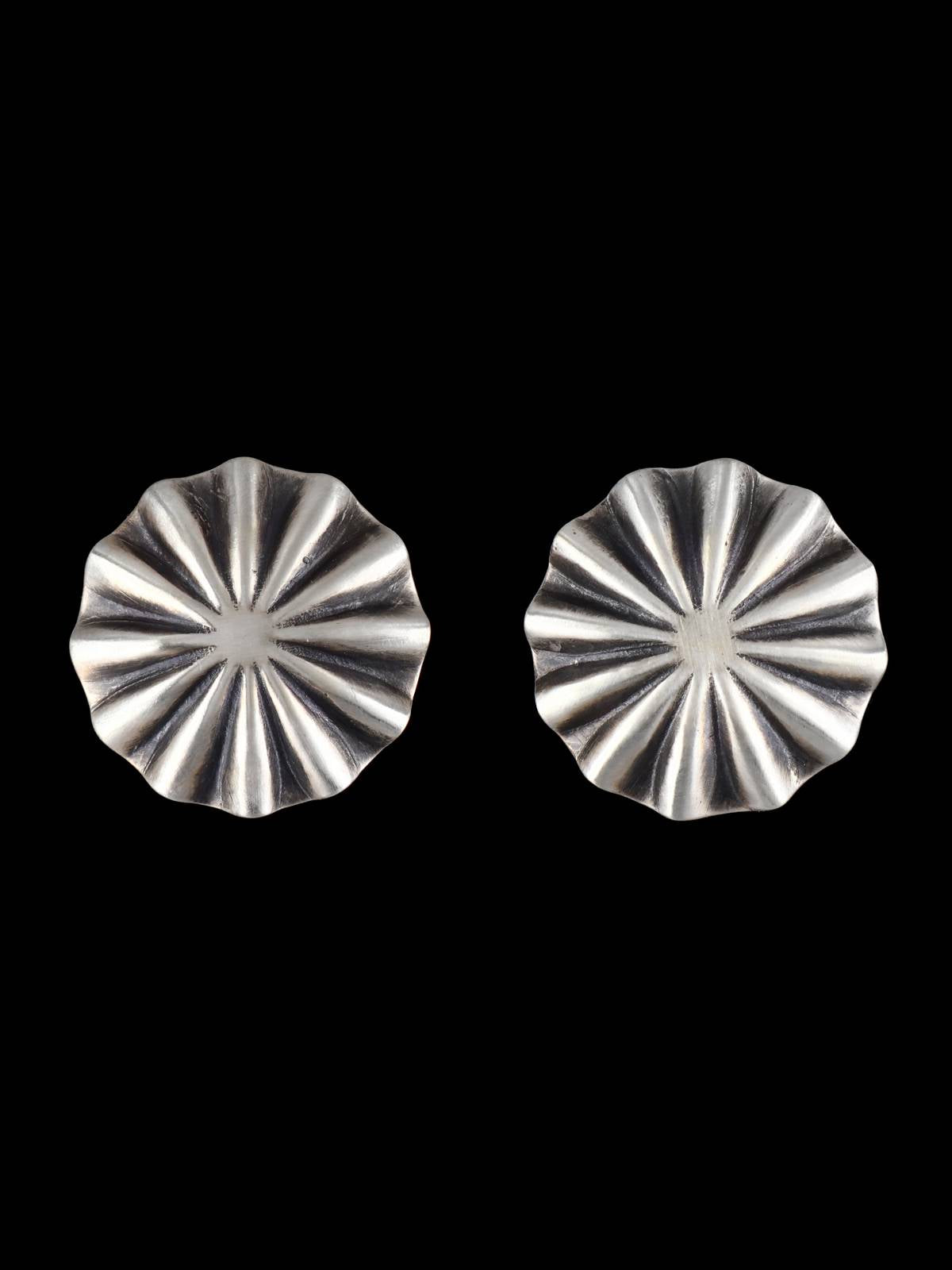 Navajo Sterling Silver Post Disc Earrings - PuebloDirect.com