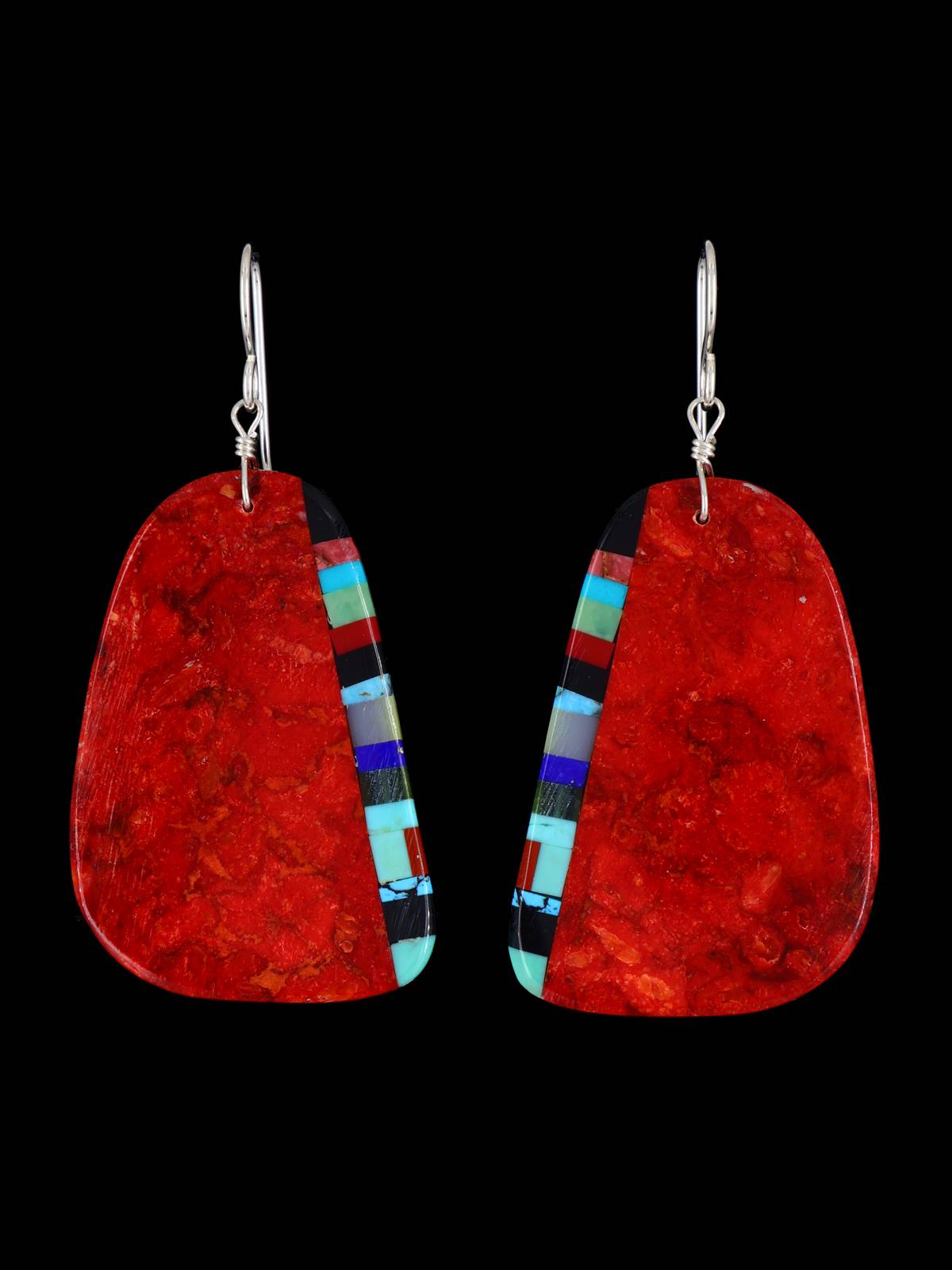 Boucles d'oreilles pendantes avec incrustation de mosaïque de corail pomme de Saint-Domingue