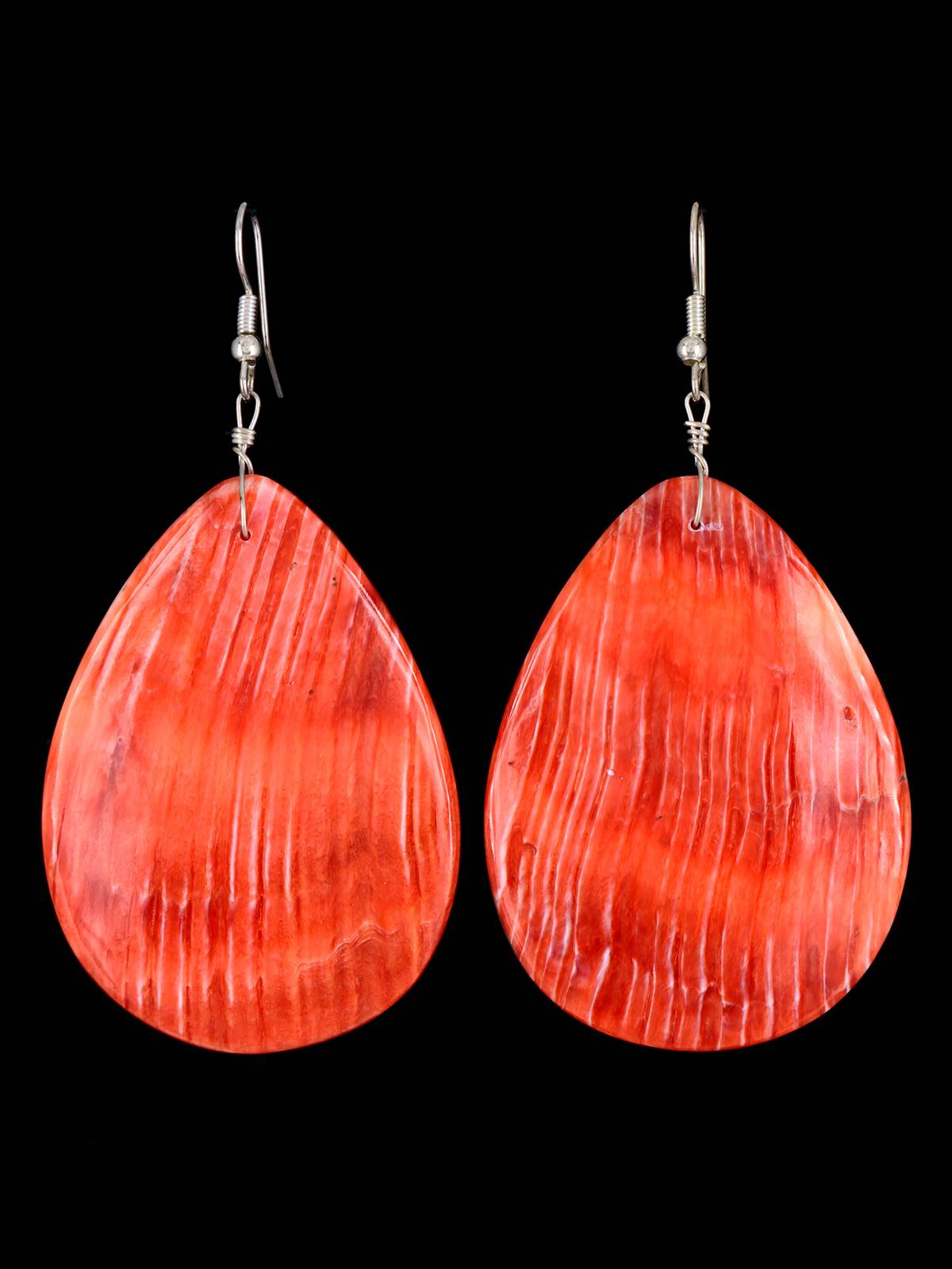 Large Santo Domingo Spiny Oyster Shell Dangle Earrings - PuebloDirect.com