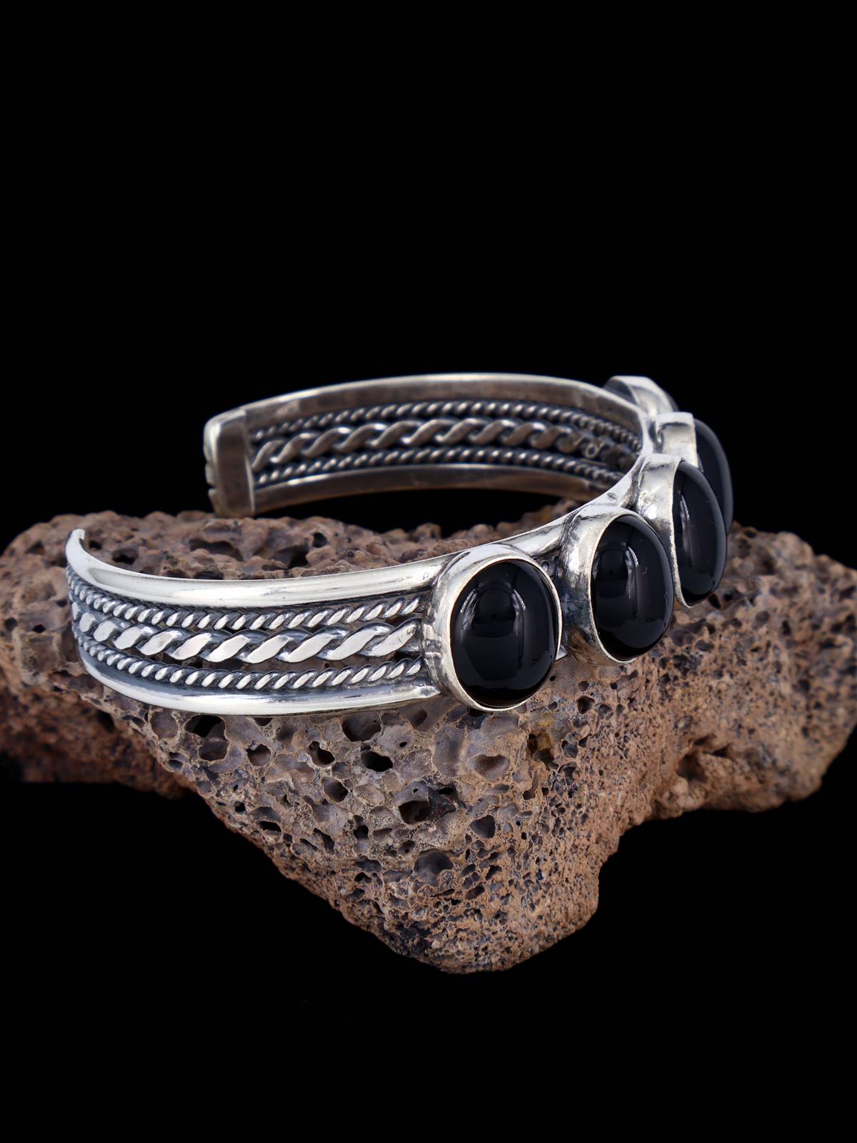 Native American Jewelry Onyx Cuff Bracelet - PuebloDirect.com
