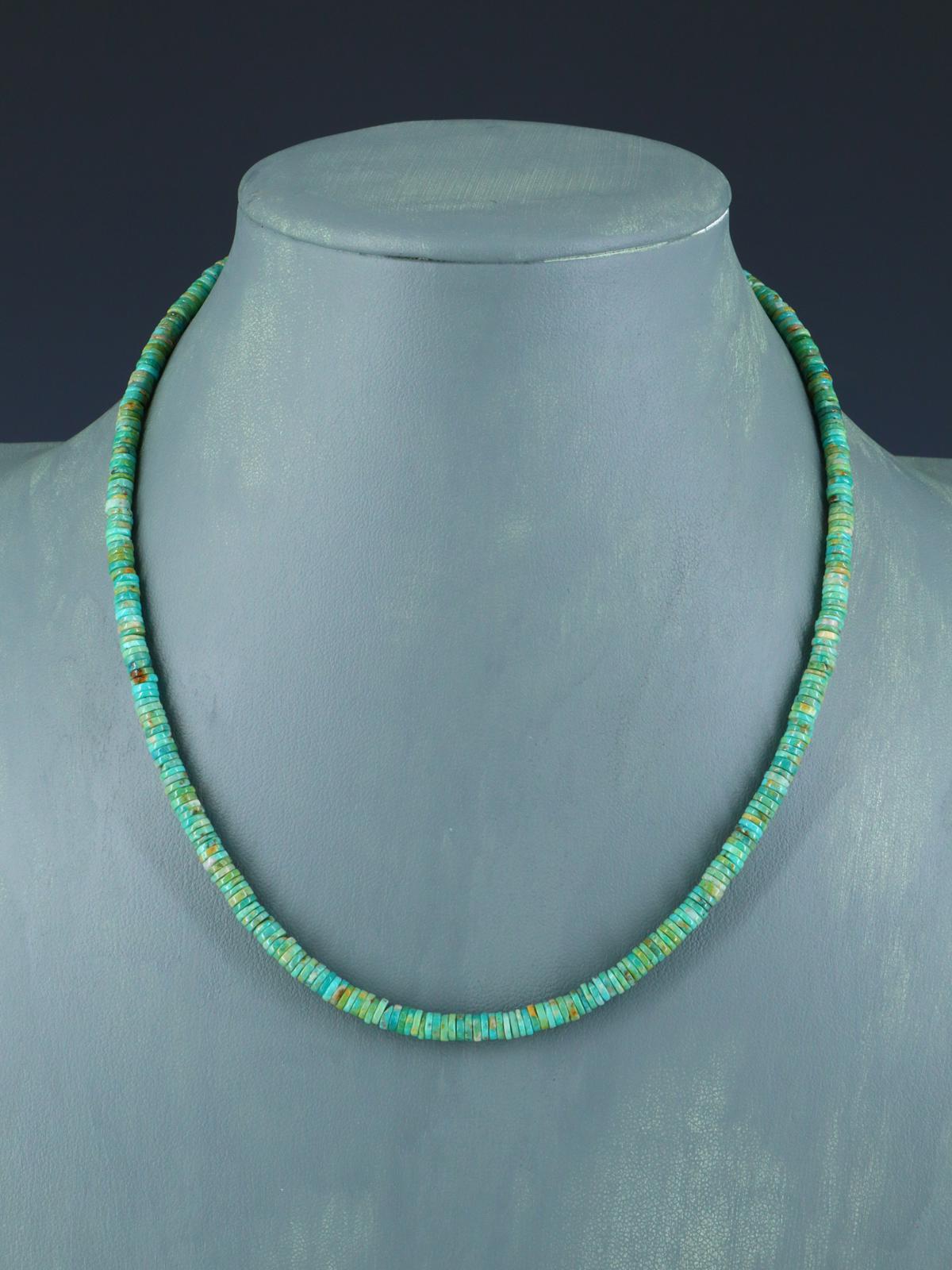 Bijoux amérindiens Collier Turquoise et Heishi