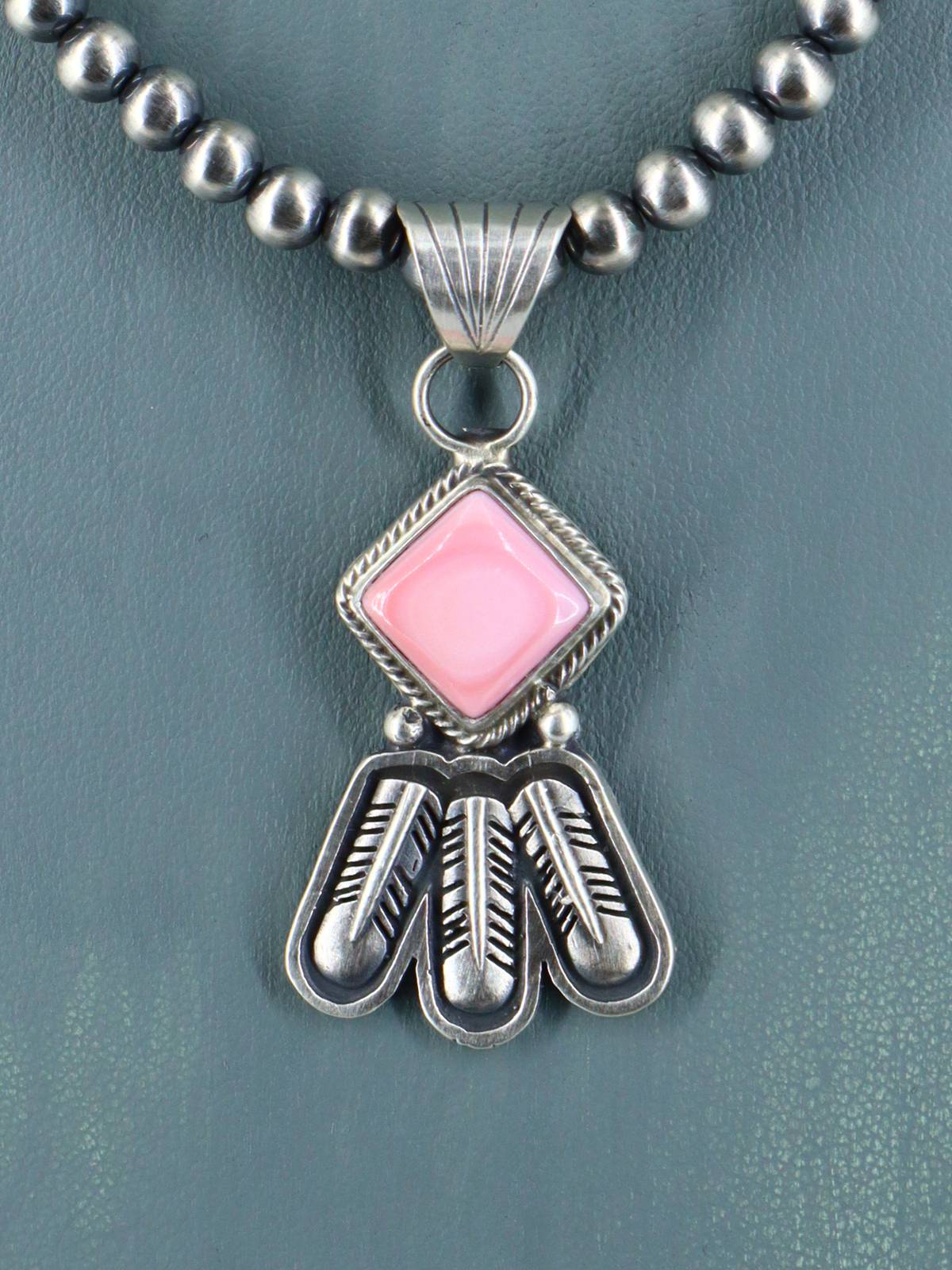 Sterling Silver Native American Pink Conch Pendant Necklace - PuebloDirect.com