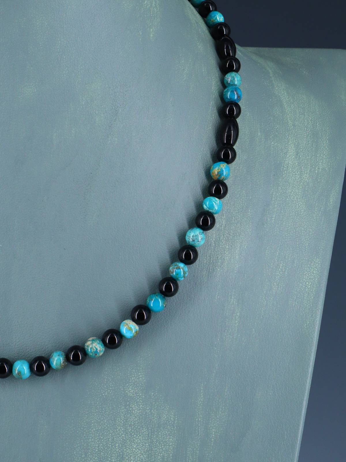 18" Native American Turquoise and Onyx Beaded Choker Necklace Set - PuebloDirect.com