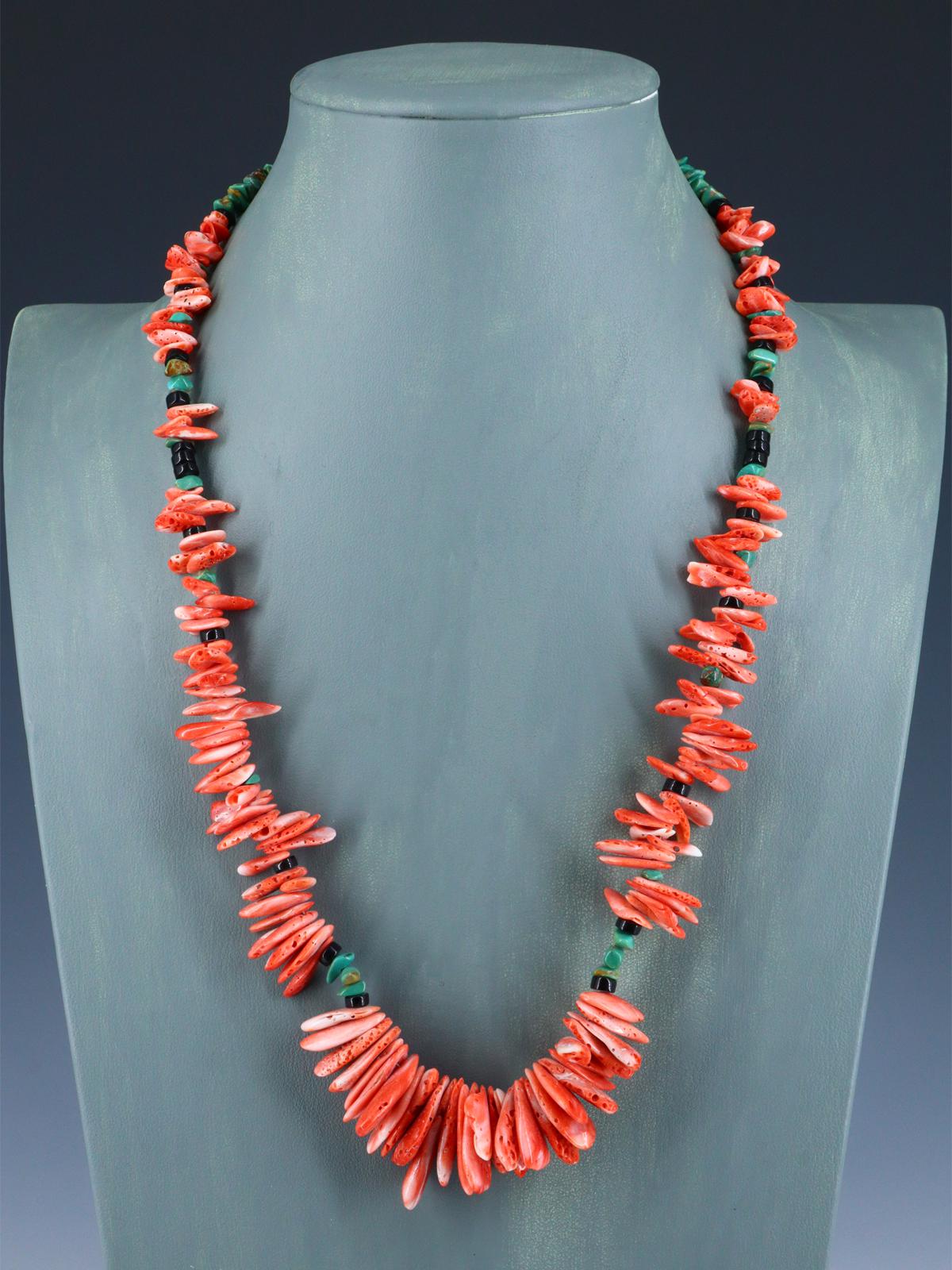 Native American Spiny Oyster and Turquoise Single Strand Necklace