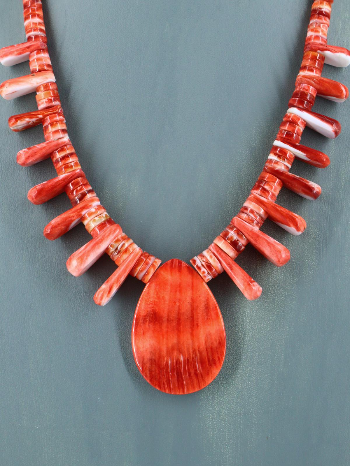 Native American Santo Domingo Spiny Oyster Necklace