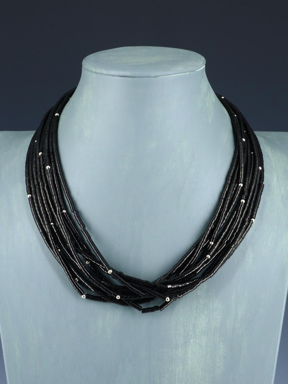 Collier ras du cou turquoise Navajo à dix brins