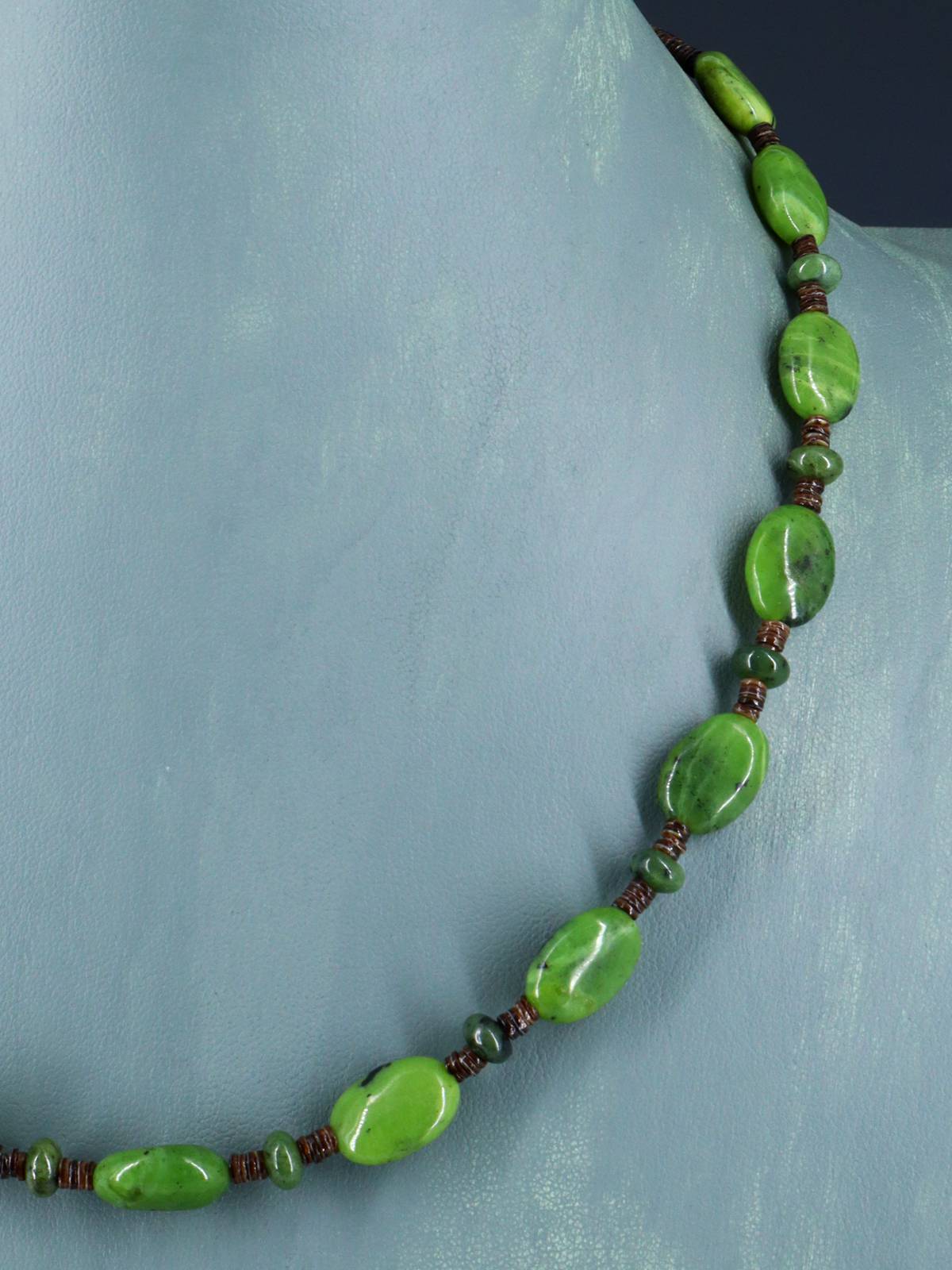 19" Native American Single Strand Serpentine and Heishi Necklace - PuebloDirect.com