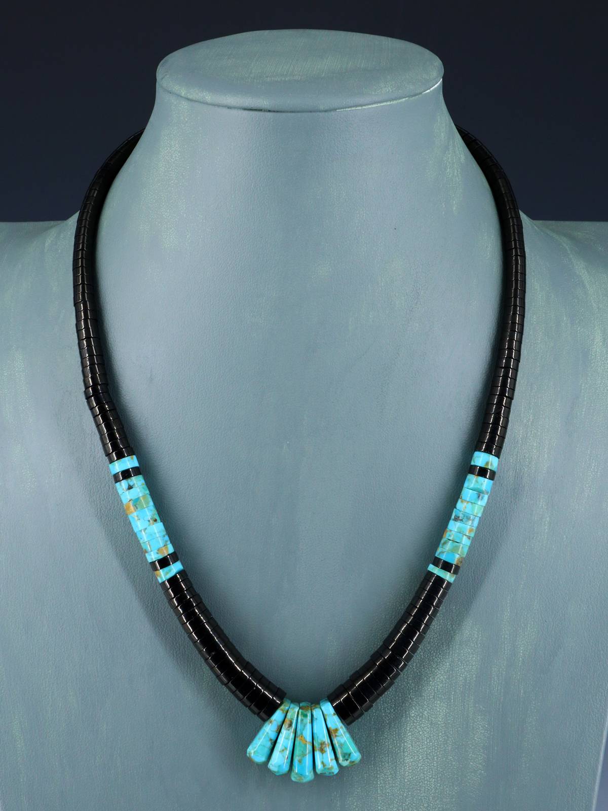 Native American Santo Domingo Turquoise and Jet Necklace