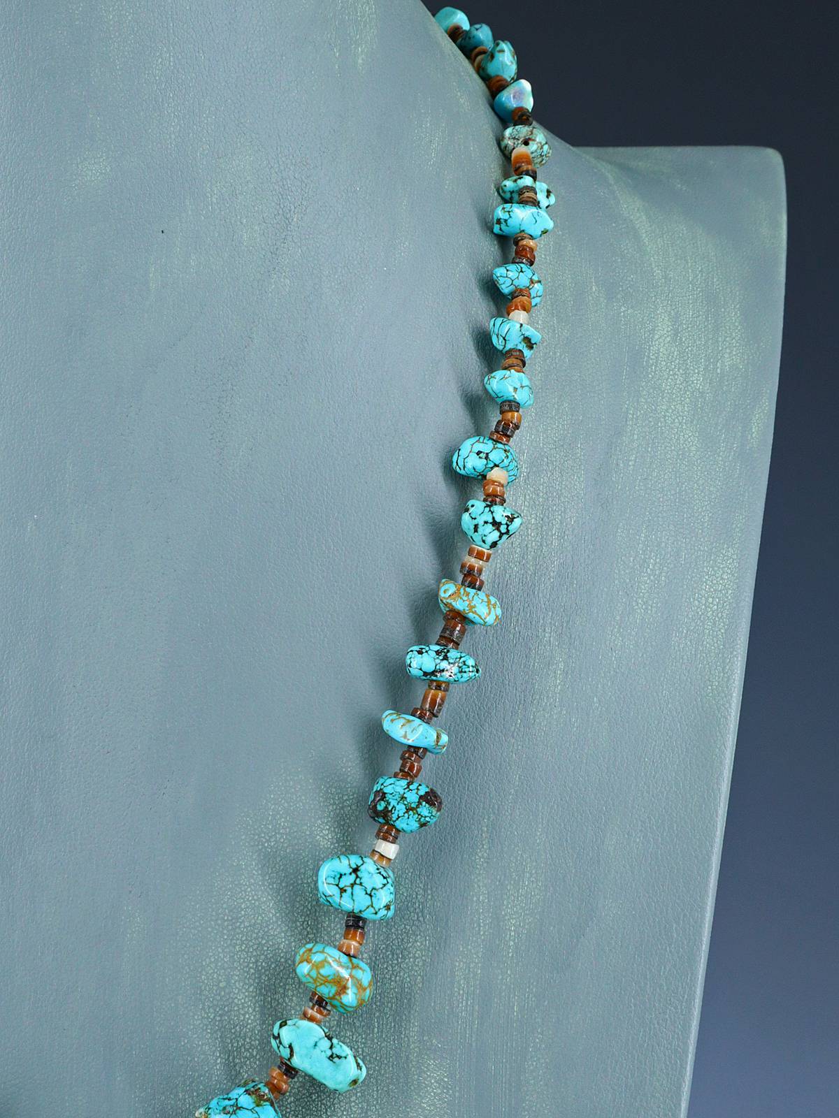 Estate Vintage Native American Nugget Turquoise Necklace