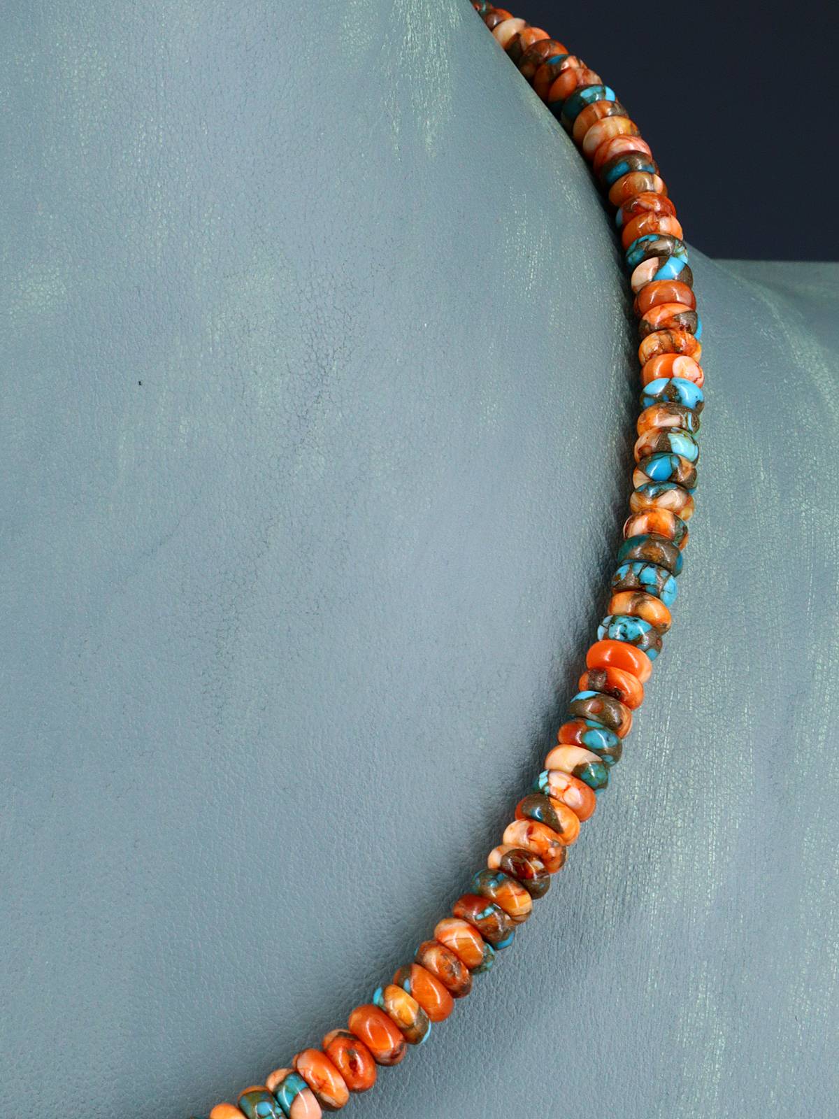 18" Single Strand Compressed Turquoise and Spiny Oyster Necklace