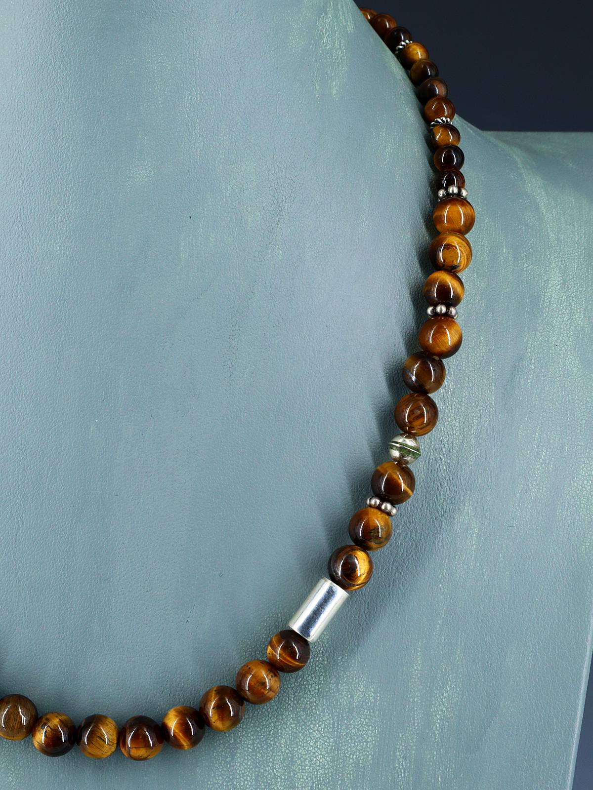 20" Navajo Single Strand Tiger Eye Necklace