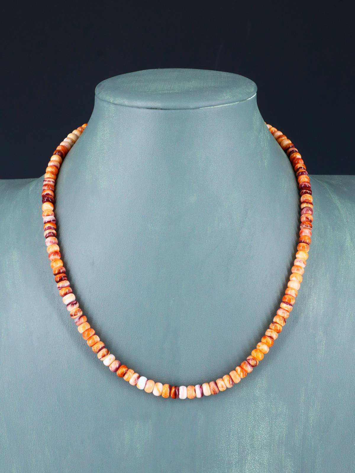 18" Navajo Single Strand Spiny Oyster Necklace