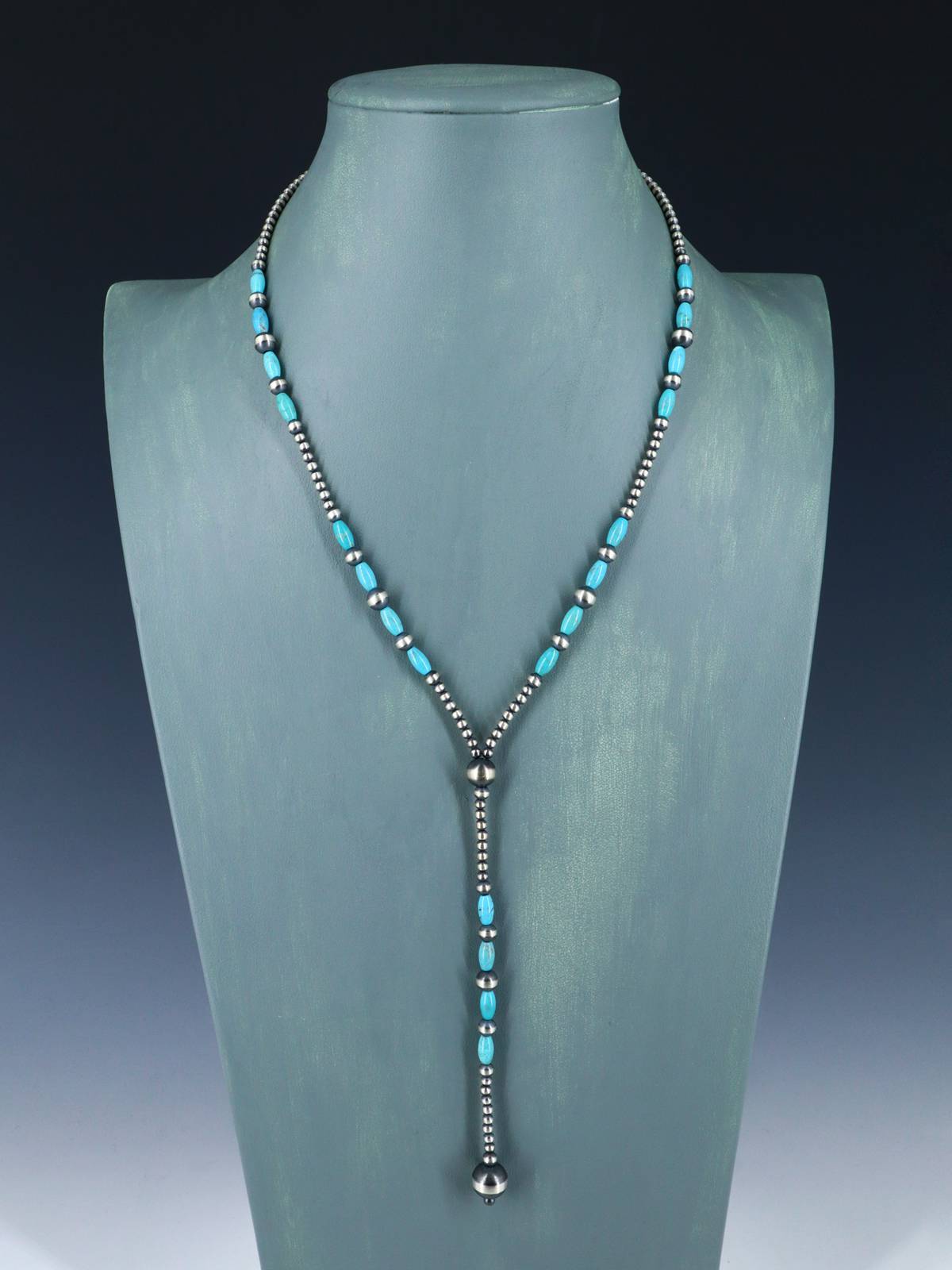 Collier amérindien de perles turquoise et argent