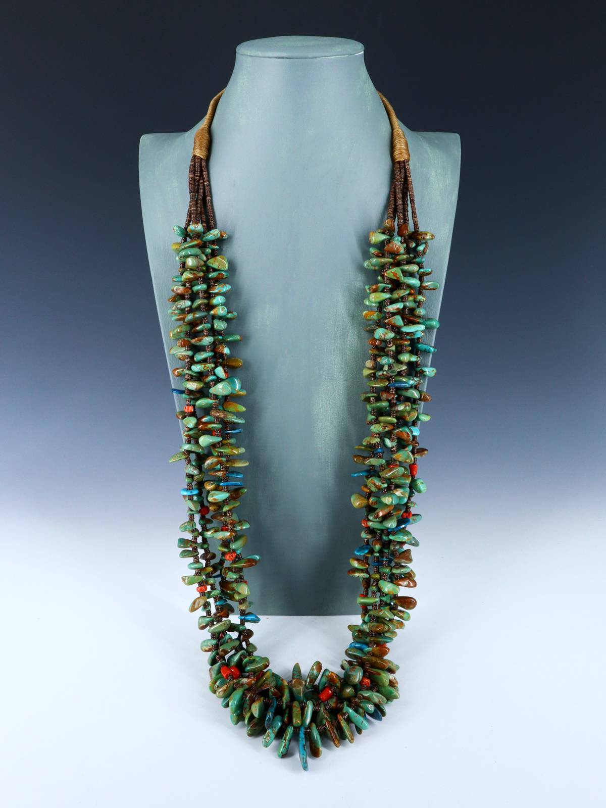 Collar de ostras turquesas y espinosas de joyería nativa americana