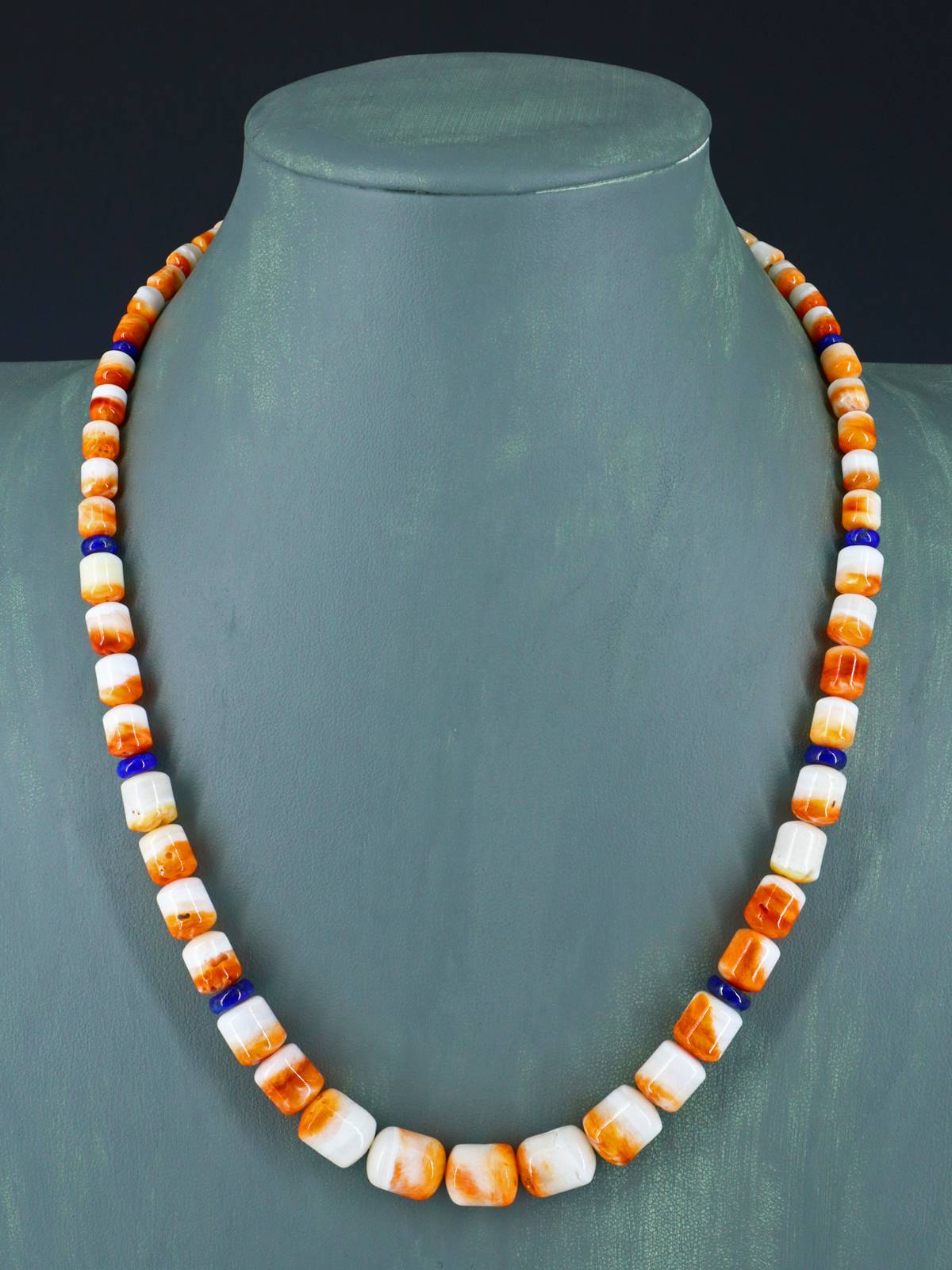 20" Navajo Single Strand Spiny Oyster and Lapis Necklace
