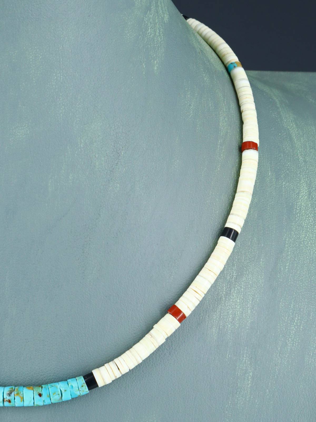 Collar de concha y turquesa de nativo americano de 18"