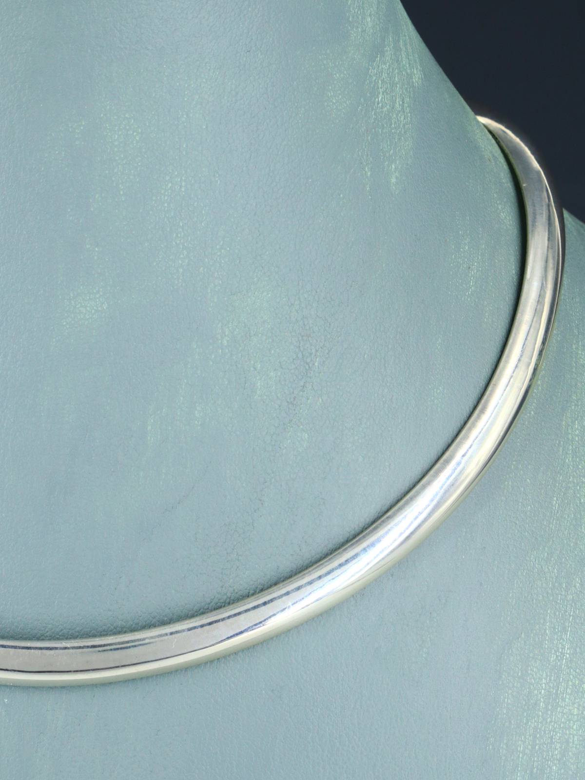Sterling Silver Open Back Choker Collar Necklace