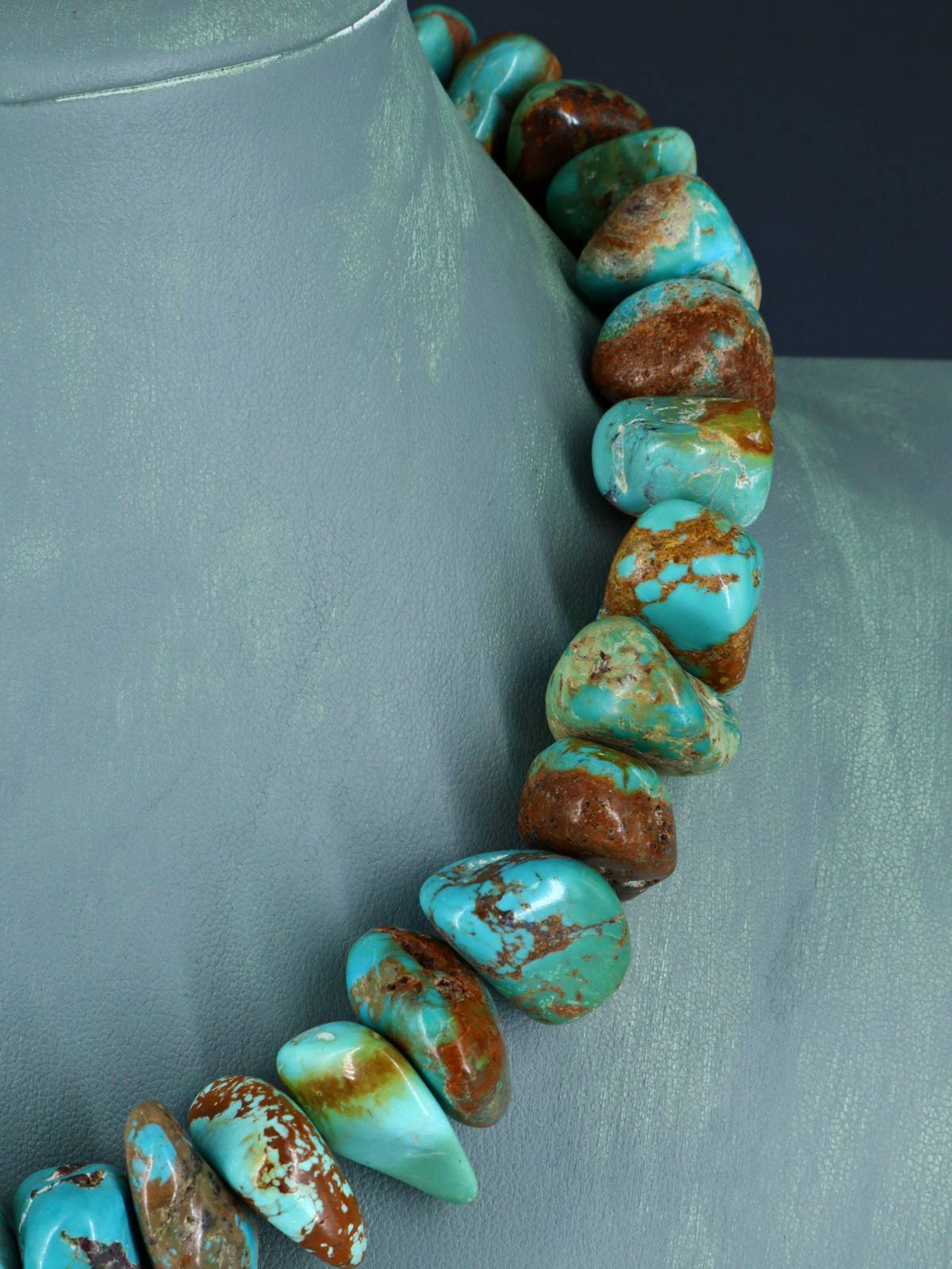 Chunky Native American Single Strand Turquoise Nugget Choker