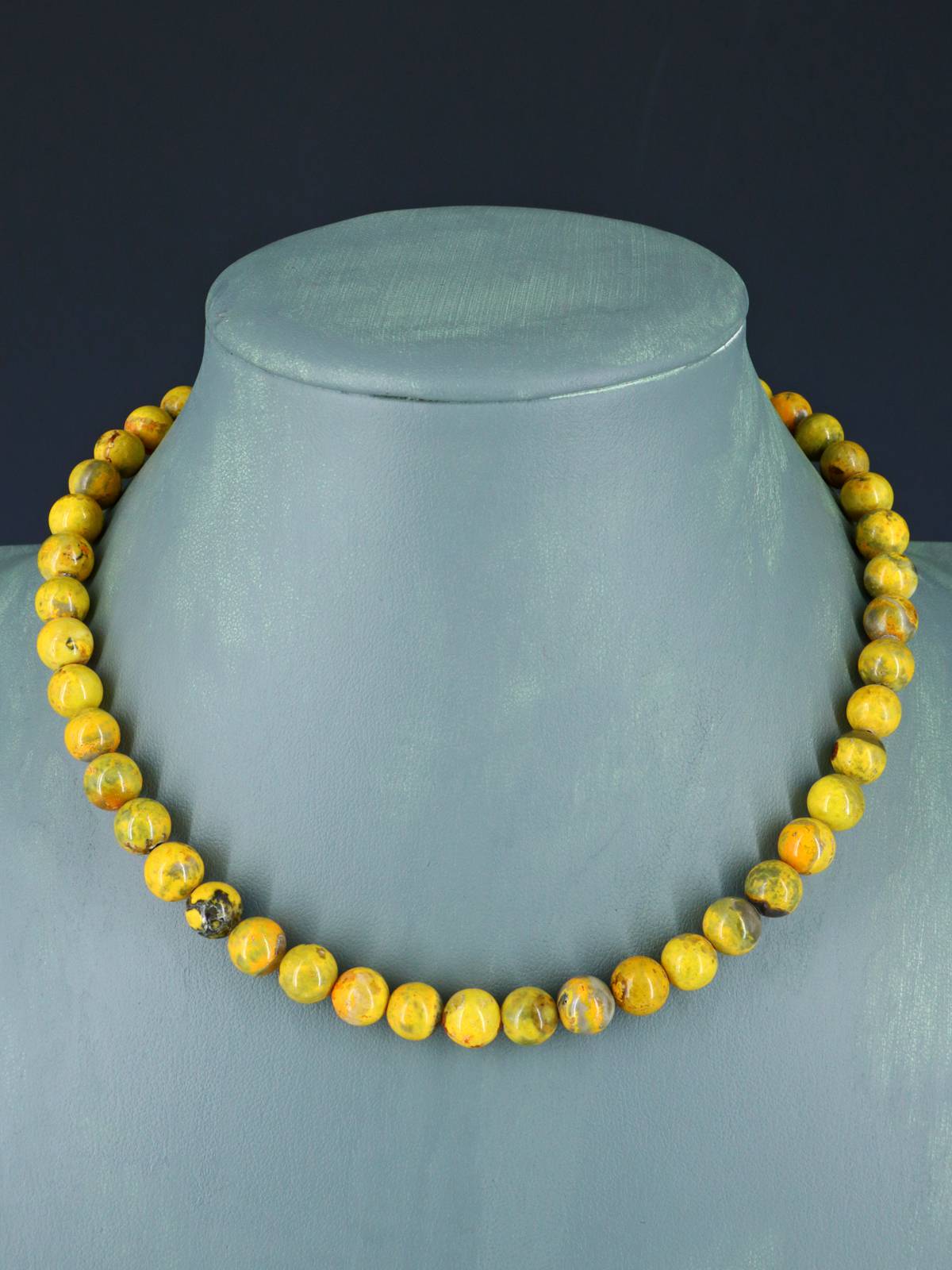 Bijoux amérindiens Collier simple brin d’huître épineuse et turquoise
