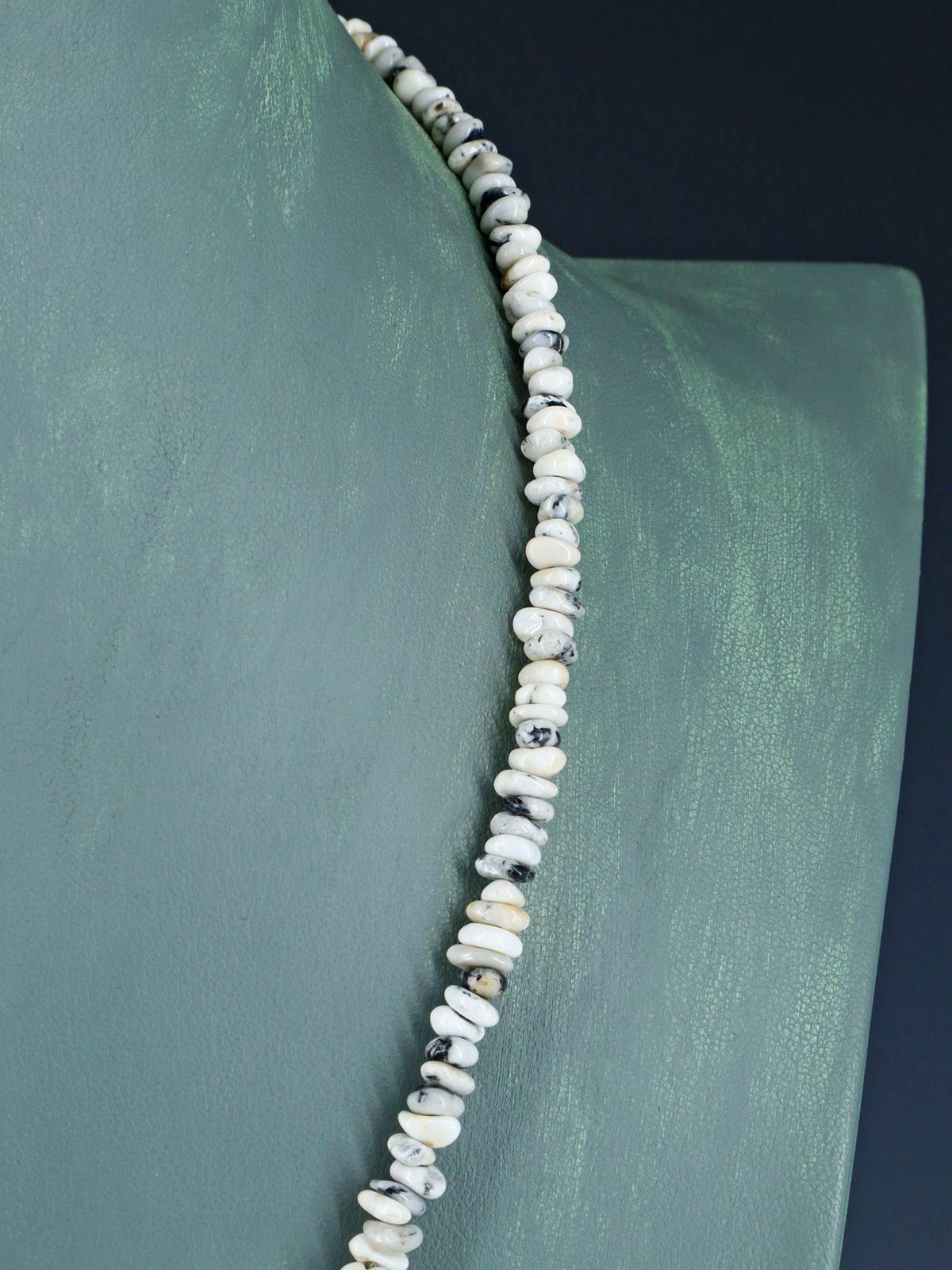 Native American White Buffalo Single Strand Necklace - PuebloDirect.com