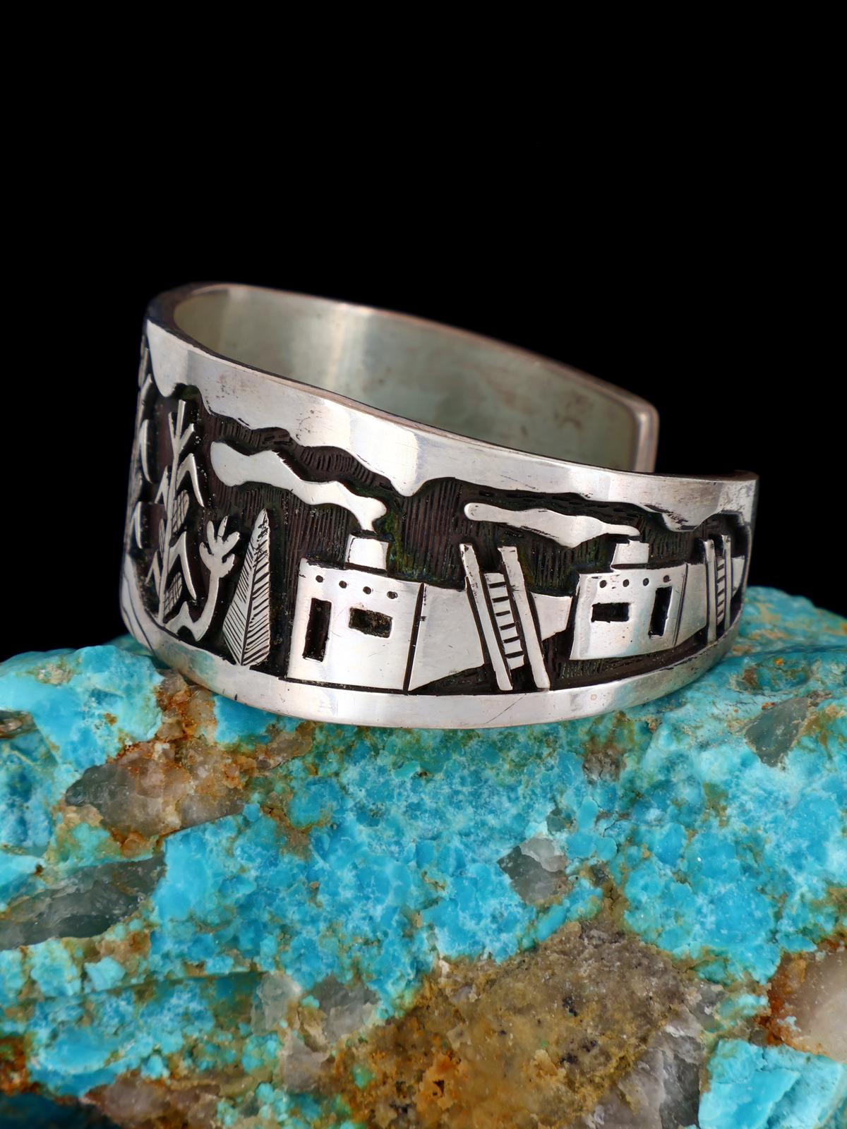 Estate Sterling Silver Santo Domingo Pueblo Storyteller Cuff Bracelet - PuebloDirect.com