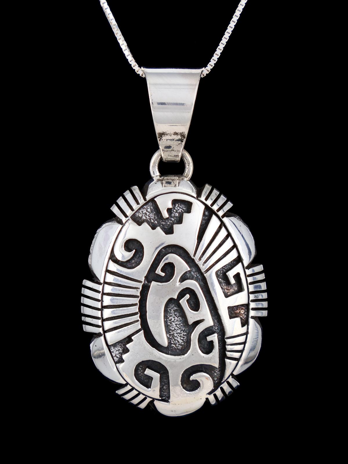 Navajo Sterling Silver Sculpted Pendant Necklace